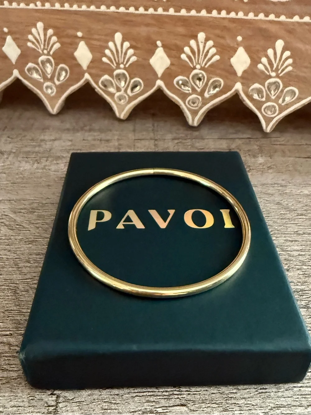 Pavoi Malta Stacking Bangle Bracelet. Size Small-Medium. Brand New!